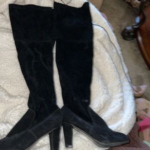 Black boot heels